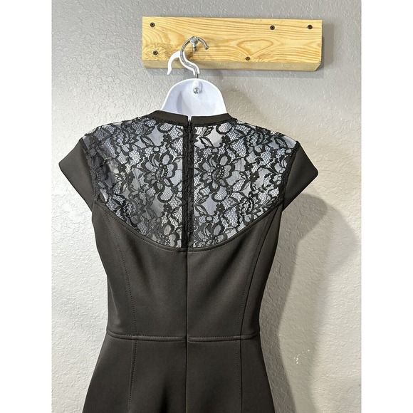 Rebecca Taylor Lace Insert Fit & Flare Structured Cap Sleeve Black Dress 0 - Picture 5 of 7